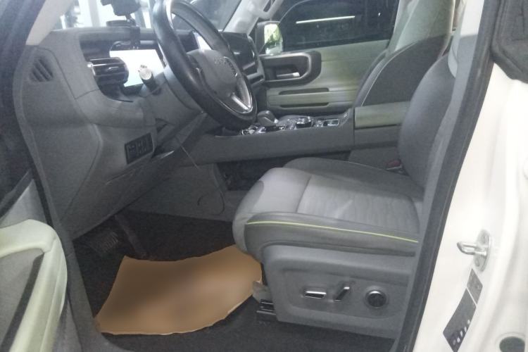 Used BAIC Off-Road BJ40 2024 2.0D All-New Blade Hero Crosser Left Front Seat