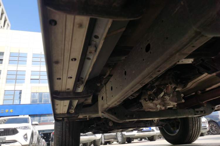 Used BAIC Off-Road BJ40 2024 2.0T All-New Urban Hunter Edition Ultimate Version Left Side Sill
