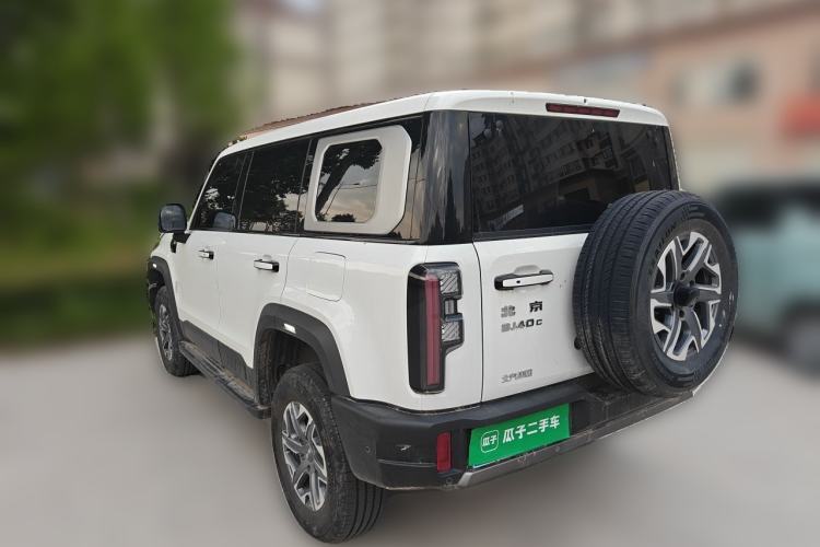 Used BAIC Off-Road BJ40 2024 2.0T All-New Urban Hunter Edition Chivalrous Style Rear Left 45 Deg