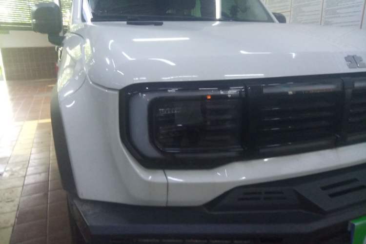 Used BAIC Off-Road BJ40 2024 2.0D All-New Blade Hero Crosser Right Front Headlight