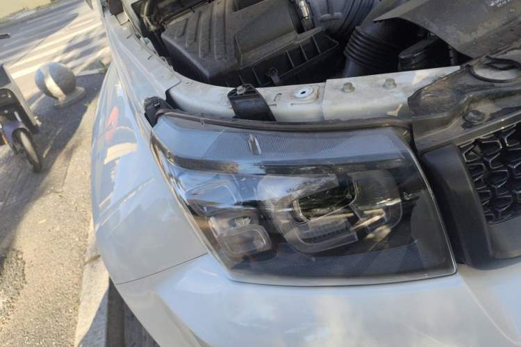 Used BAIC Off-Road BJ40 2024 2.0T Urban Hunter Honor Edition Right Front Headlight