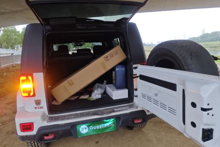 Used BAIC Off-Road BJ40 2024 2.0D Blade Hero Glory Edition Trunk