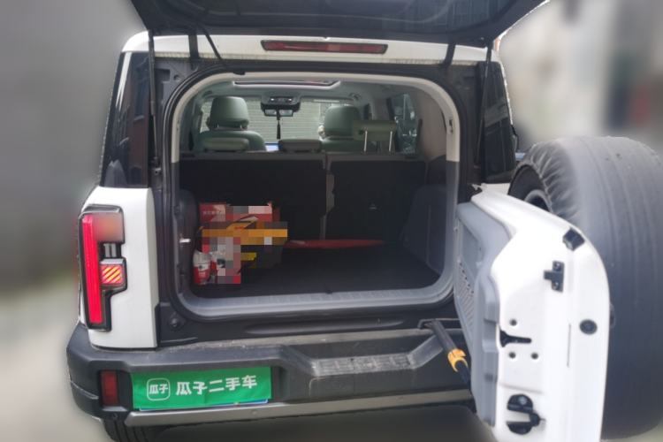 Used BAIC Off-Road BJ40 2024 2.0T All-New Urban Hunter Edition Ultimate Version Trunk