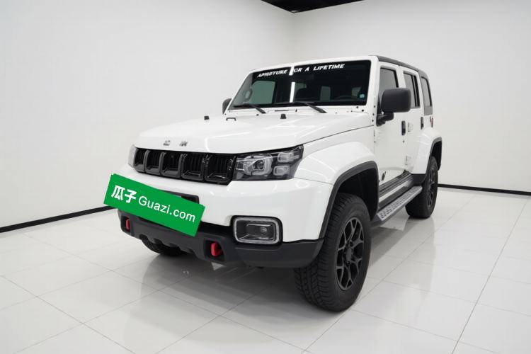 BAIC Off-Road BJ40 2024 2.0D Blade Hero Glory Edition