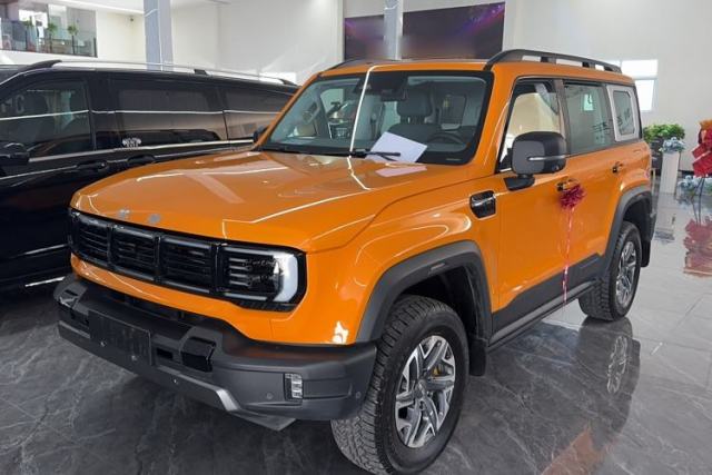 Used BAIC Off-Road BJ40 2024 2.0T All-New Urban Hunter Edition Ultimate Version