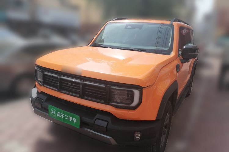 Used BAIC Off-Road BJ40 2024 2.0T All-New Urban Hunter Edition Chivalrous Style Guazi used car, China used car export, Used car for sale, Used  cars, Cheapest cars for sale