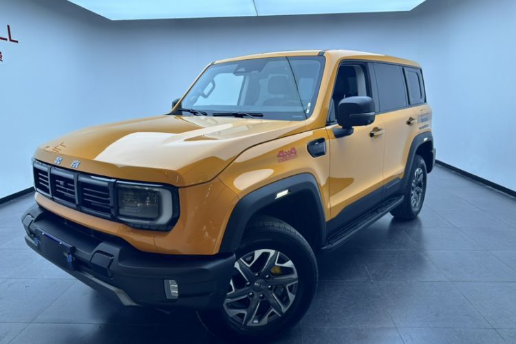 Used BAIC Off-Road BJ40 2024 2.0T All-New Urban Hunter Edition Chivalrous Style Guazi used car, China used car export, Used car for sale, Used cars, Cheapest cars for sale
