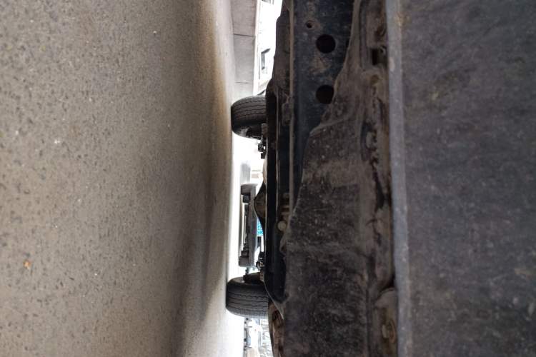 Used BAIC Off-Road BJ40 2024 2.0T All-New Urban Hunter Edition Chivalrous Style Chassis Front
