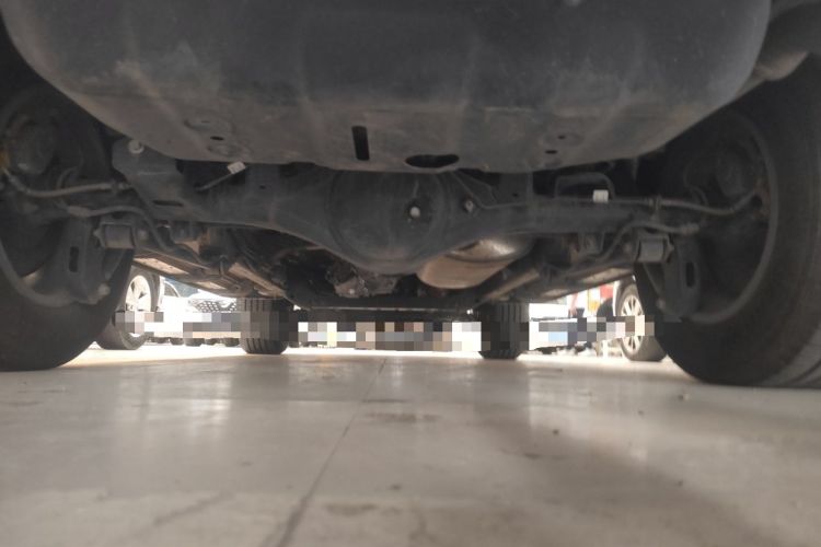 Used BAIC Off-Road BJ40 2024 2.0T All-New Urban Hunter Edition Chivalrous Style Chassis Rear