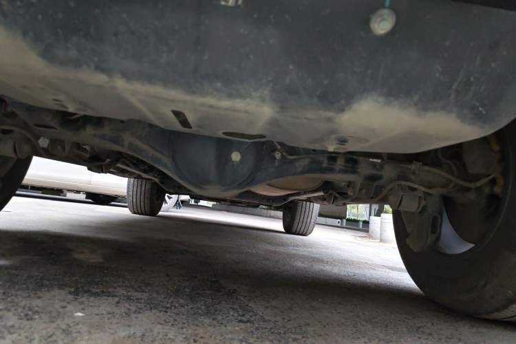 Used BAIC Off-Road BJ40 2024 2.0T All-New Urban Hunter Edition Chivalrous Style Chassis Rear