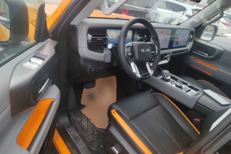 Used BAIC Off-Road BJ40 2024 2.0T All-New Urban Hunter Edition Ultimate Version Driver Seat