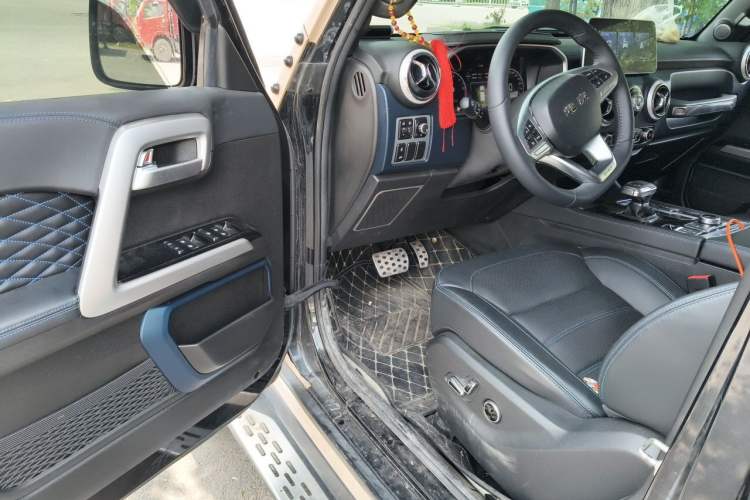 Used BAIC Off-Road BJ40 2024 2.0T Urban Hunter Honor Edition Driver Seat