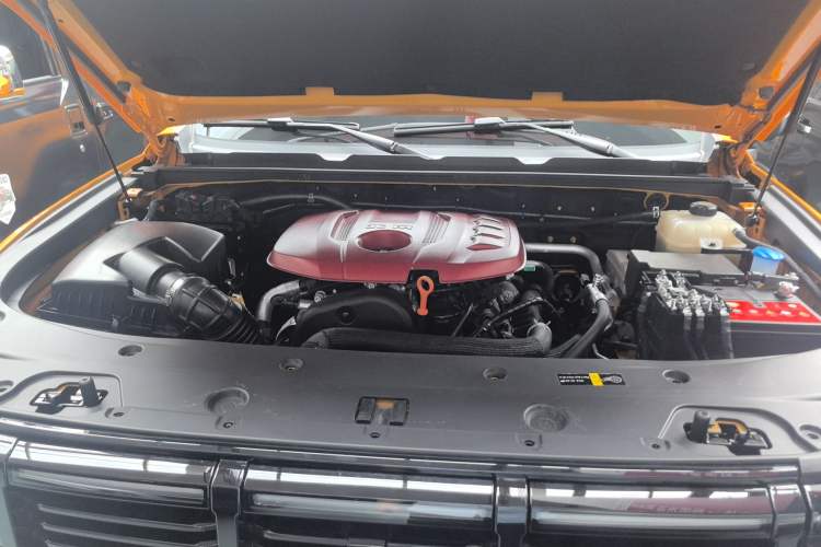Used BAIC Off-Road BJ40 2024 2.0T All-New Urban Hunter Edition Ultimate Version Engine Bay