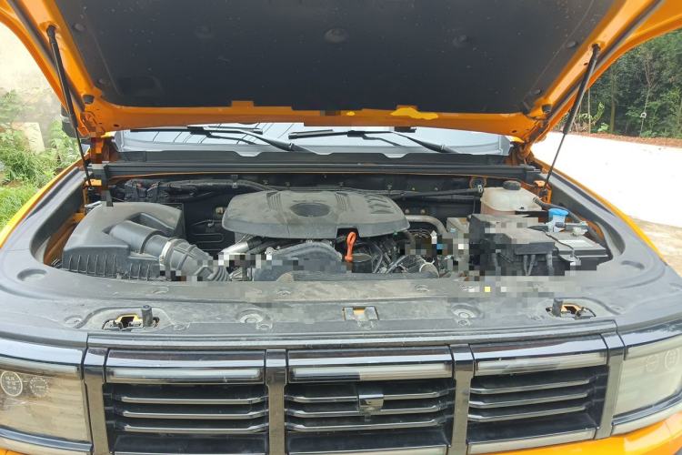 Used BAIC Off-Road BJ40 2024 2.0T All-New Urban Hunter Edition Pioneer Type Engine Bay