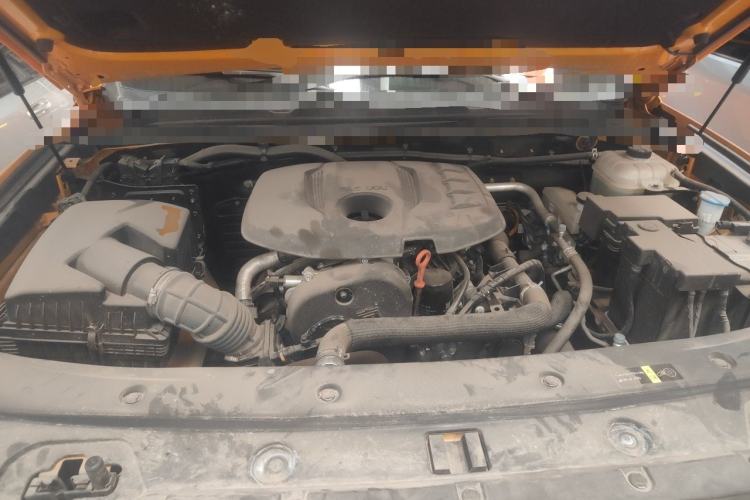 Used BAIC Off-Road BJ40 2024 2.0T All-New Urban Hunter Edition Chivalrous Style Engine Bay