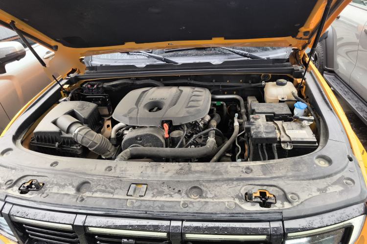 Used BAIC Off-Road BJ40 2024 2.0T All-New Urban Hunter Edition Ultimate Version Engine Bay