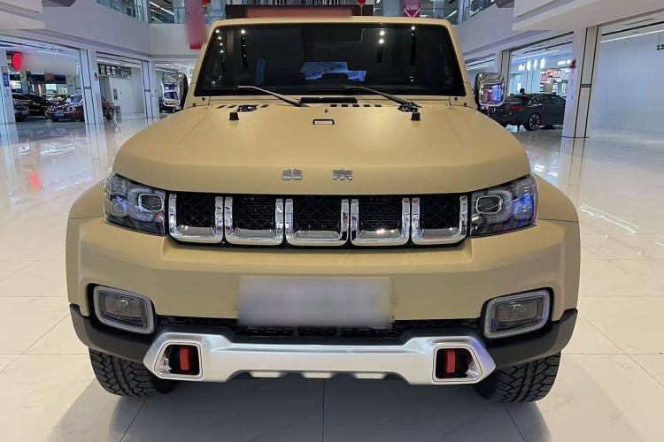 Used BAIC Off-Road BJ40 2024 2.0T Urban Hunter Honor Edition Exterior 2