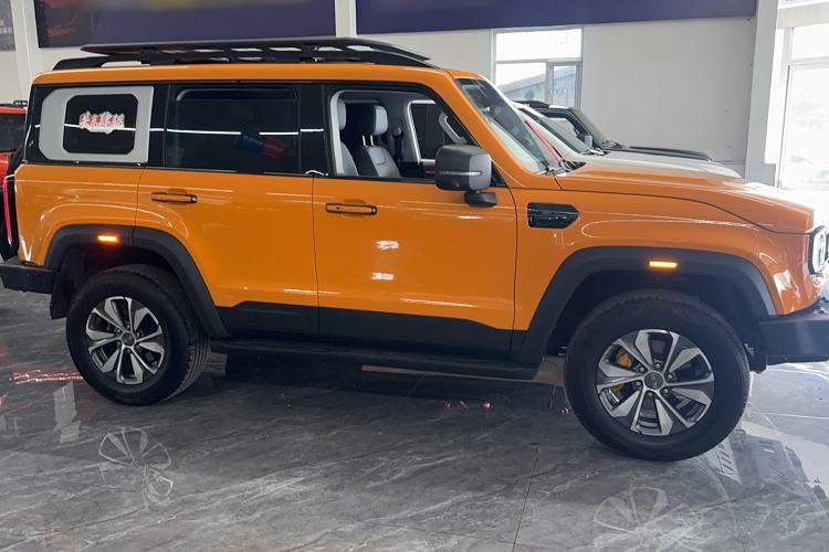 Used BAIC Off-Road BJ40 2024 2.0T All-New Urban Hunter Edition Ultimate Version Exterior 2