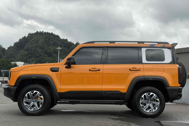 Used BAIC Off-Road BJ40 2024 2.0T All-New Urban Hunter Edition Ultimate Version Exterior 3
