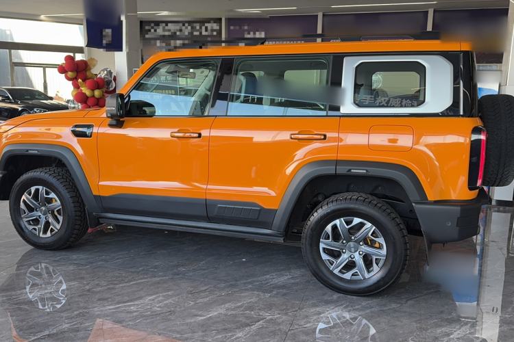 Used BAIC Off-Road BJ40 2024 2.0T All-New Urban Hunter Edition Ultimate Version Exterior 5