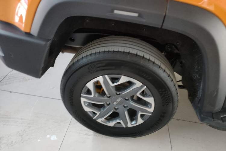 Used BAIC Off-Road BJ40 2024 2.0T All-New Urban Hunter Edition Chivalrous Style Exterior 8