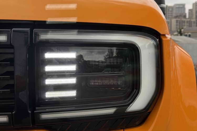 Used BAIC Off-Road BJ40 2024 2.0T All-New Urban Hunter Edition Ultimate Version Exterior 9