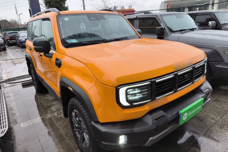 Used BAIC Off-Road BJ40 2024 2.0T All-New Urban Hunter Edition Ultimate Version Front Right 45 Deg