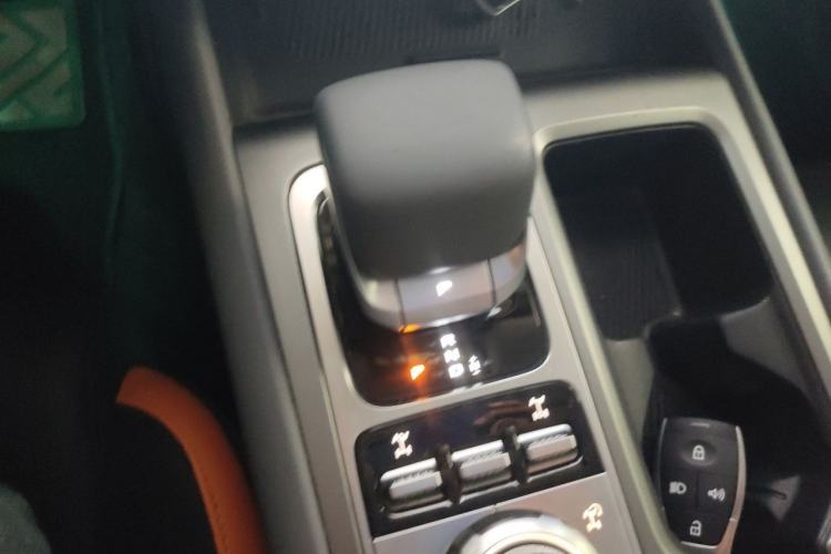 Used BAIC Off-Road BJ40 2024 2.0T All-New Urban Hunter Edition Ultimate Version Gear Lever