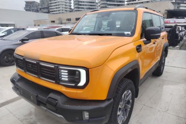 Used BAIC Off-Road BJ40 2024 2.0T All-New Urban Hunter Edition Ultimate Version