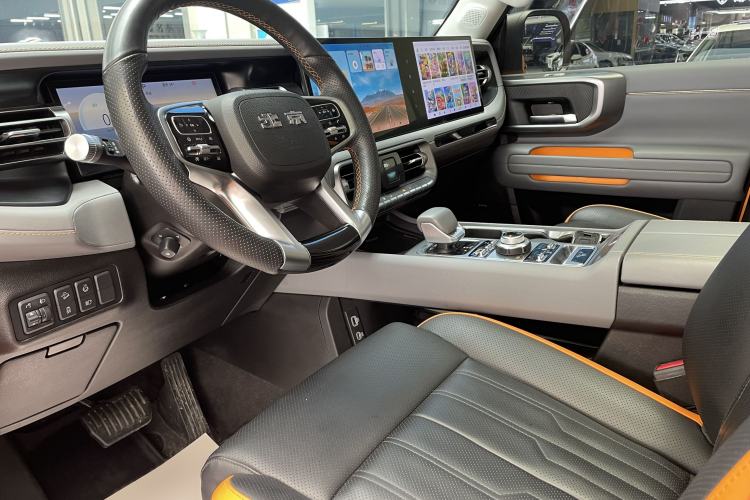Used BAIC Off-Road BJ40 2024 2.0T All-New Urban Hunter Edition Ultimate Version Interior 1