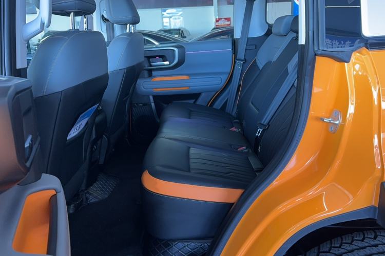 Used BAIC Off-Road BJ40 2024 2.0T All-New Urban Hunter Edition Ultimate Version Interior 1