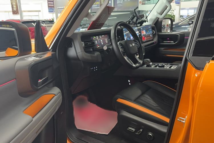 Used BAIC Off-Road BJ40 2024 2.0T All-New Urban Hunter Edition Ultimate Version Interior 2