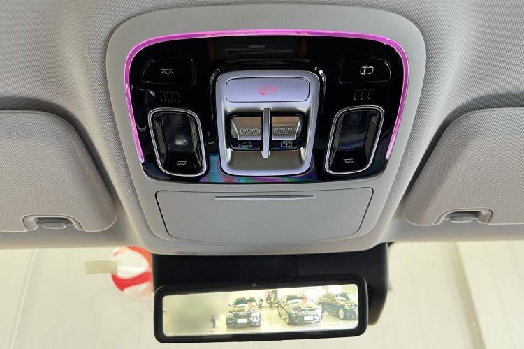 Used BAIC Off-Road BJ40 2024 2.0T All-New Urban Hunter Edition Chivalrous Style Interior 9