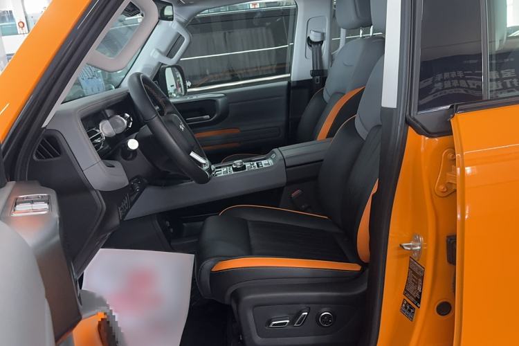 Used BAIC Off-Road BJ40 2024 2.0T All-New Urban Hunter Edition Ultimate Version Left Front Seat