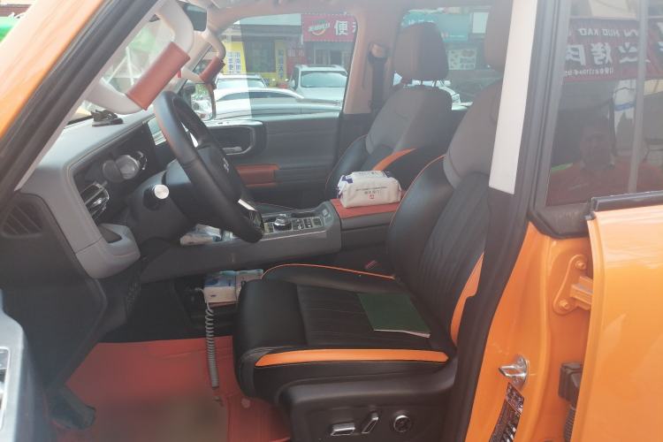Used BAIC Off-Road BJ40 2024 2.0T All-New Urban Hunter Edition Chivalrous Style Left Front Seat