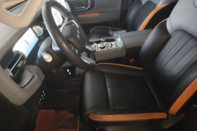 Used BAIC Off-Road BJ40 2024 2.0T All-New Urban Hunter Edition Ultimate Version Left Front Seat
