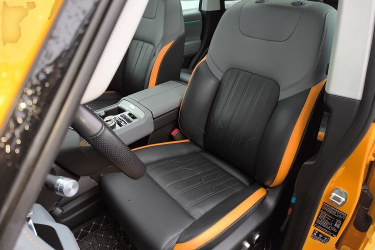 Used BAIC Off-Road BJ40 2024 2.0T All-New Urban Hunter Edition Ultimate Version Left Front Seat