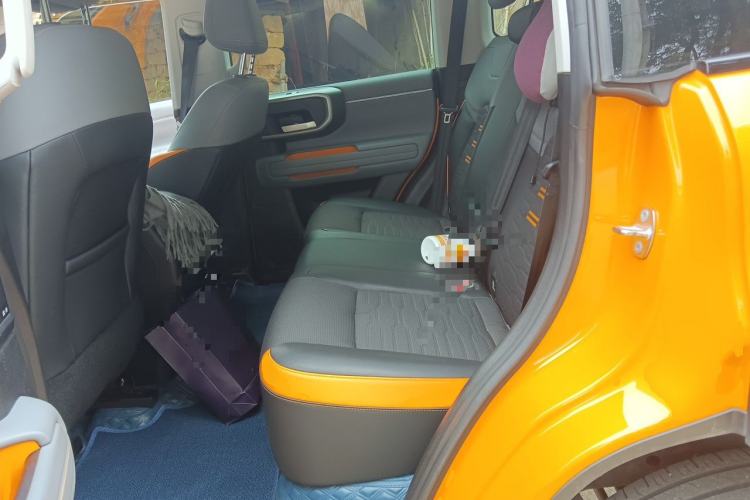 Used BAIC Off-Road BJ40 2024 2.0T All-New Urban Hunter Edition Pioneer Type Left Rear Seat