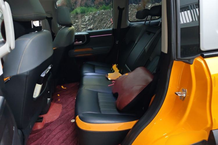 Used BAIC Off-Road BJ40 2024 2.0T All-New Urban Hunter Edition Chivalrous Style Left Rear Seat