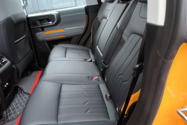 Used BAIC Off-Road BJ40 2024 2.0T All-New Urban Hunter Edition Ultimate Version Left Rear Seat