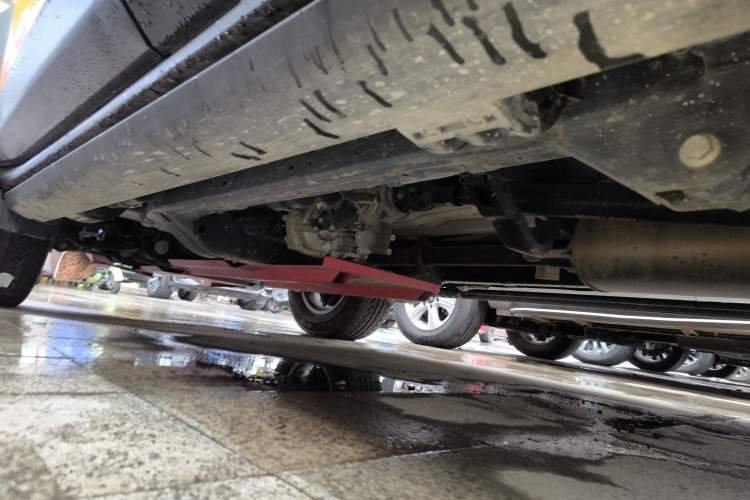 Used BAIC Off-Road BJ40 2024 2.0T All-New Urban Hunter Edition Ultimate Version Left Side Sill