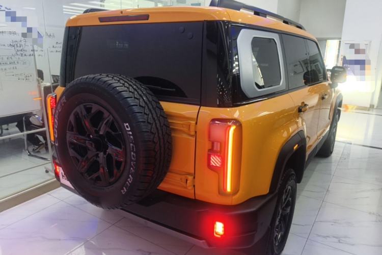Used BAIC Off-Road BJ40 2024 2.0T All-New Urban Hunter Edition Ultimate Version Rear