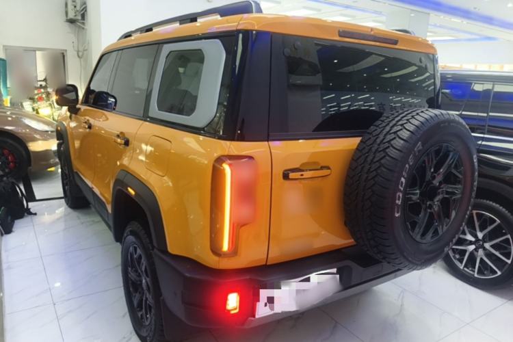 Used BAIC Off-Road BJ40 2024 2.0T All-New Urban Hunter Edition Ultimate Version Rear Left 45 Deg