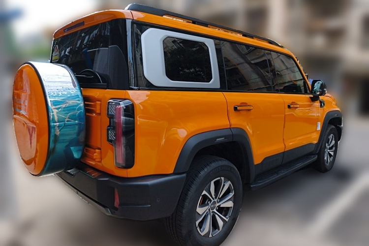Used BAIC Off-Road BJ40 2024 2.0T All-New Urban Hunter Edition Ultimate Version Rear Right 45 Deg