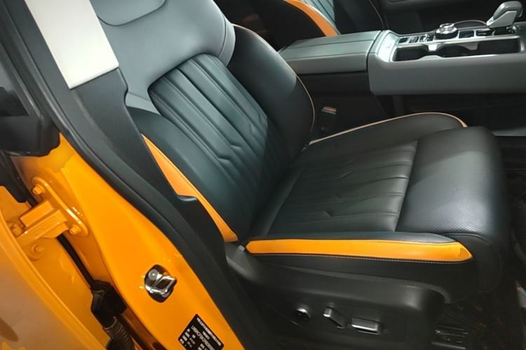 Used BAIC Off-Road BJ40 2024 2.0T All-New Urban Hunter Edition Chivalrous Style Right Front Seat