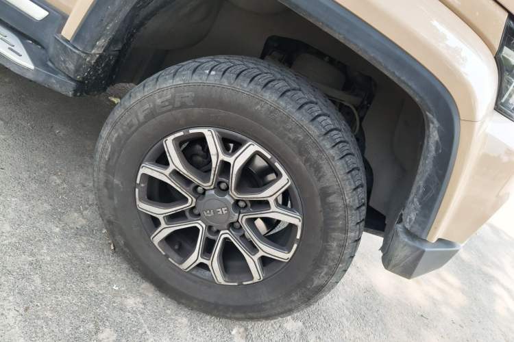 Used BAIC Off-Road BJ40 2024 2.0T Urban Hunter Honor Edition Right Front Wheel Hub