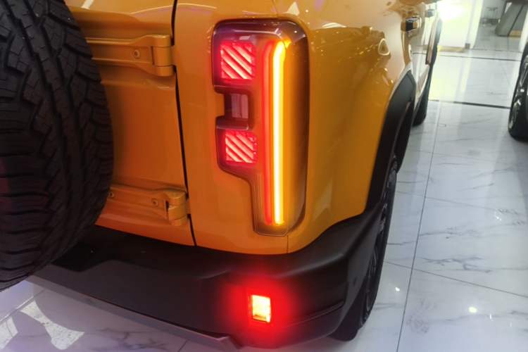 Used BAIC Off-Road BJ40 2024 2.0T All-New Urban Hunter Edition Ultimate Version Right Rear Taillight