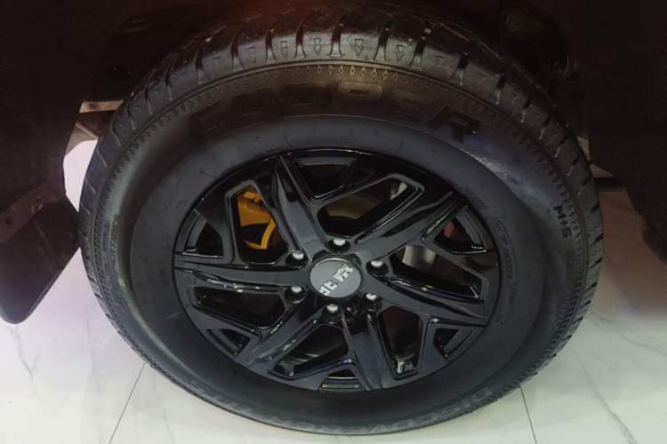Used BAIC Off-Road BJ40 2024 2.0T All-New Urban Hunter Edition Ultimate Version Right Rear Wheel Hub