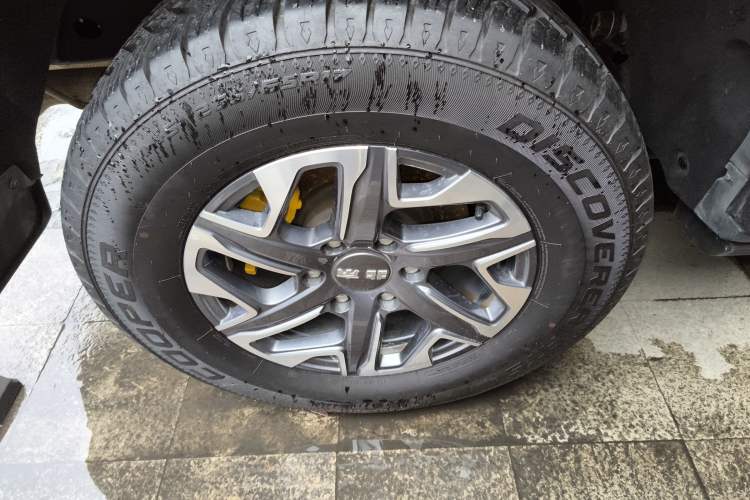 Used BAIC Off-Road BJ40 2024 2.0T All-New Urban Hunter Edition Ultimate Version Right Rear Wheel Hub