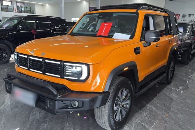 Used BAIC Off-Road BJ40 2024 2.0T All-New Urban Hunter Edition Ultimate Version